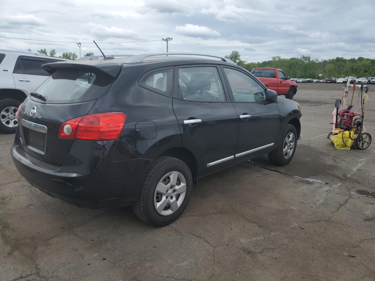 2015 Nissan Rogue Select S VIN: JN8AS5MV9FW764652 Lot: 56735095
