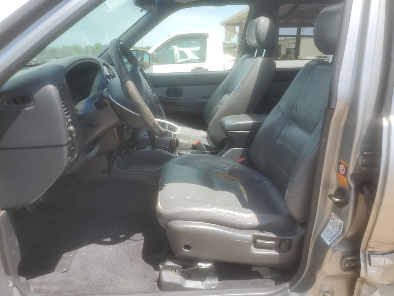 2000 Nissan Pathfinder Le VIN: JN8AR07S9YW406227 Lot: 57275205