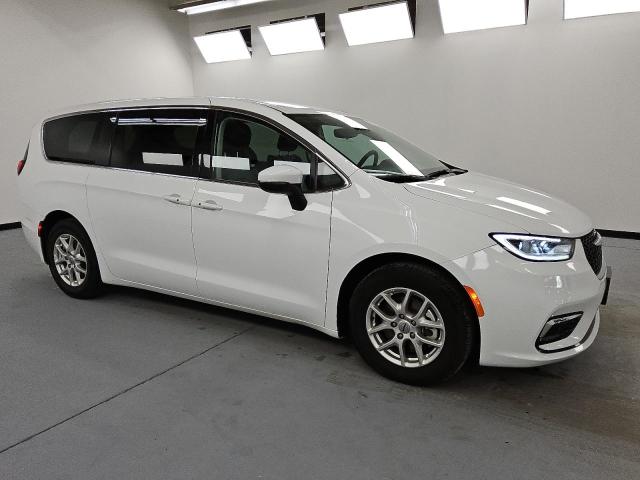  CHRYSLER PACIFICA 2023 White