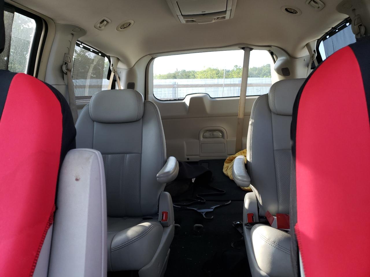 2010 Chrysler Town & Country Touring Plus VIN: 2A4RR8D13AR405625 Lot: 56586295