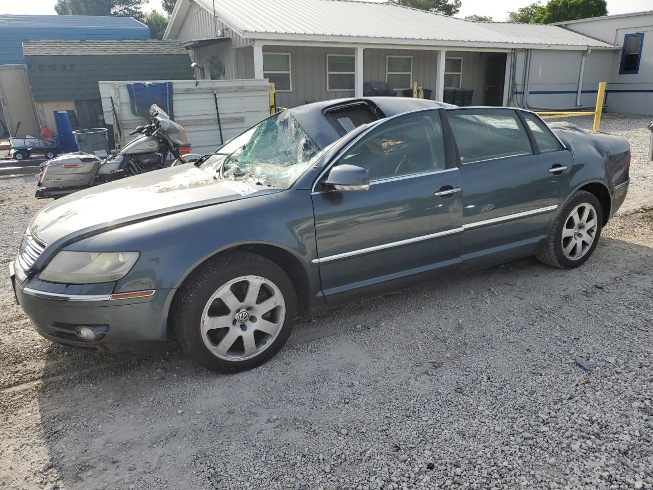 2004 Volkswagen Phaeton 4.2 на продаже в Prairie Grove, AR - Water/Flood