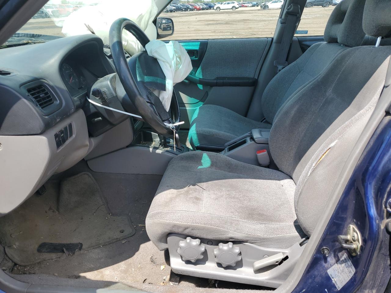 2001 Subaru Forester L VIN: JF1SF635X1H719198 Lot: 56237885