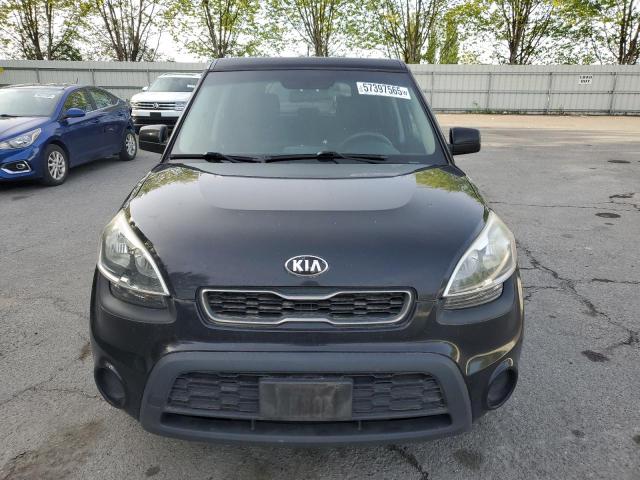  KIA SOUL 2013 Чорний