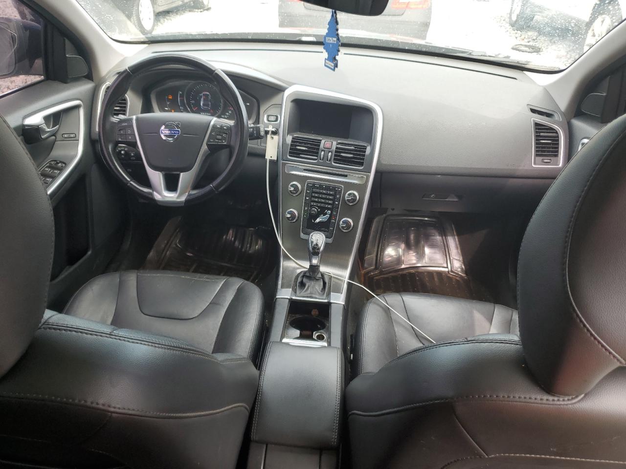 2015 Volvo Xc60 T5 Premier VIN: YV440MDK2F2734900 Lot: 58732825