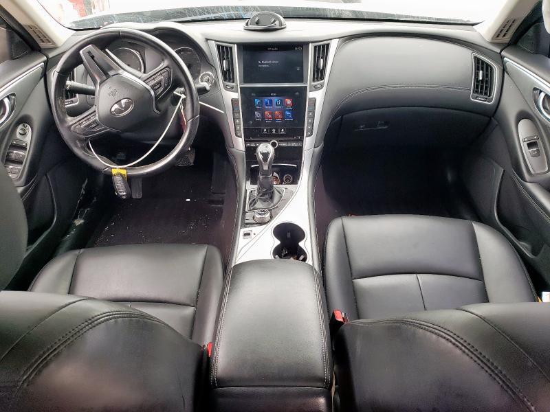  INFINITI Q50 2020 Srebrny