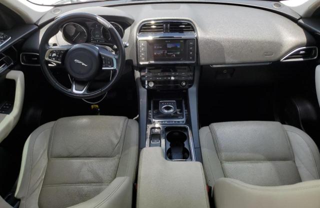  JAGUAR F-PACE 2018 Srebrny
