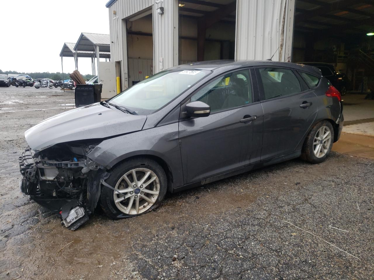 2017 Ford Focus Se للبيع في Austell، GA - Front End