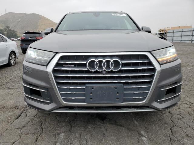  AUDI Q7 2017 Серый