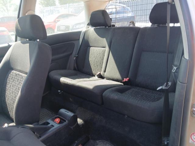 2003 VOLKSWAGEN GOLF E