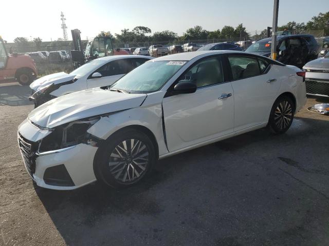 NISSAN ALTIMA SV 2025