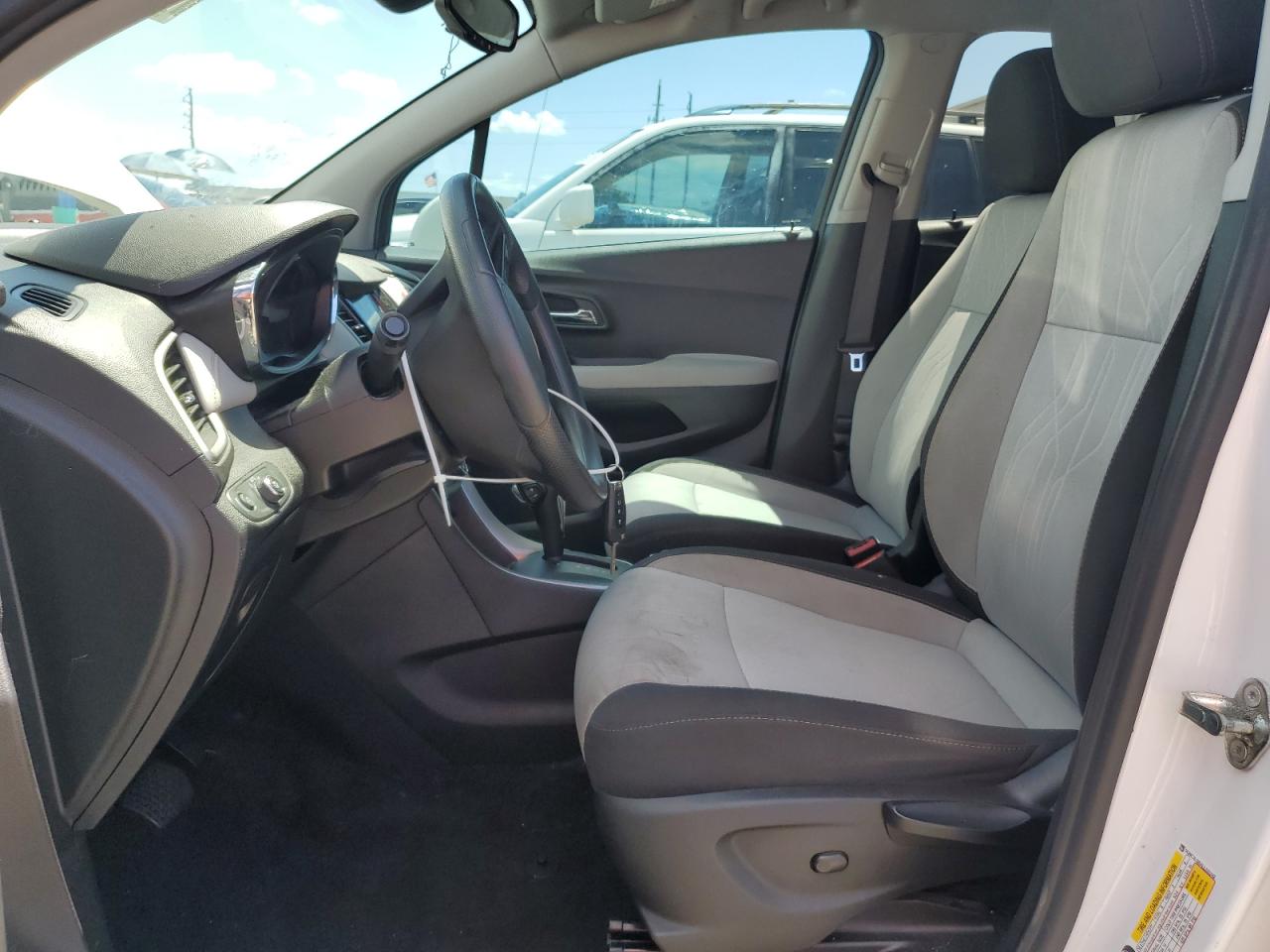 2020 Chevrolet Trax 1Lt VIN: 3GNCJLSBXLL221243 Lot: 56600505