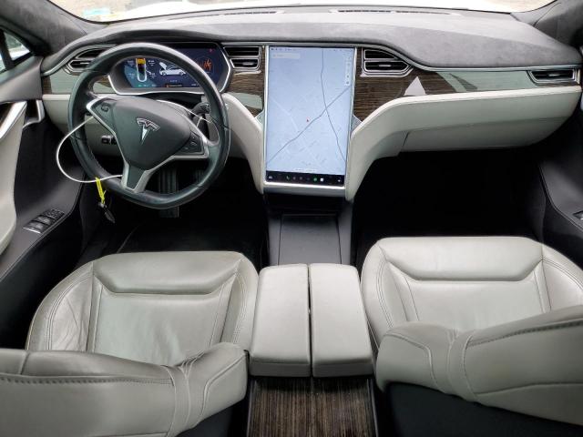 Hatchbacks TESLA MODEL S 2016 Biały