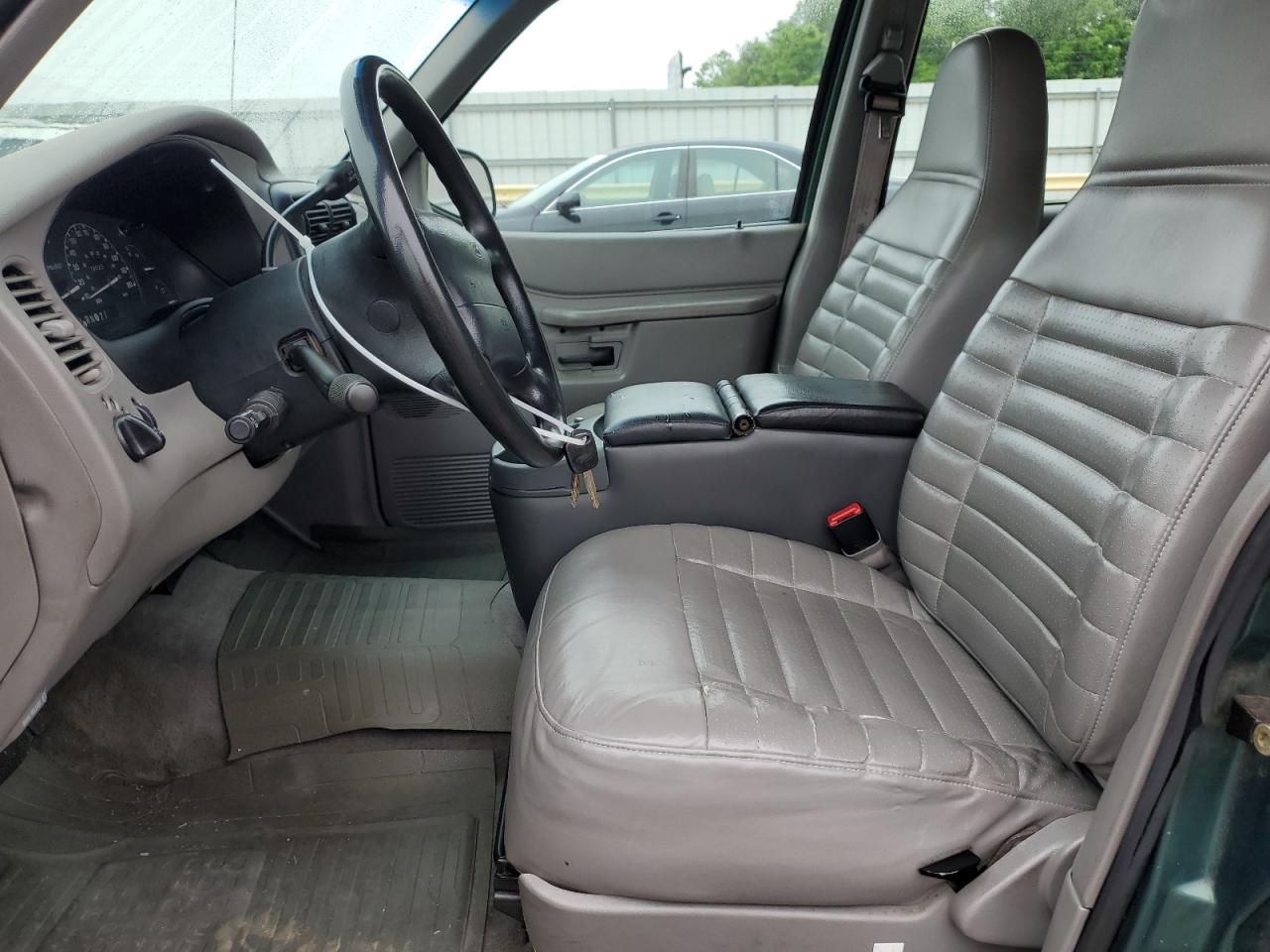 1999 Ford Explorer VIN: 1FMZU34X6XUC27678 Lot: 57073105