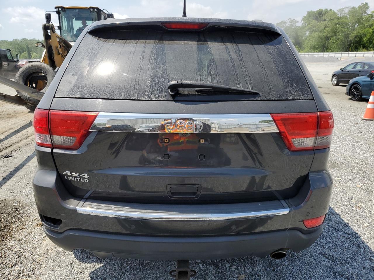 2011 Jeep Grand Cherokee Limited VIN: 1J4RR5GT3BC527228 Lot: 55443825