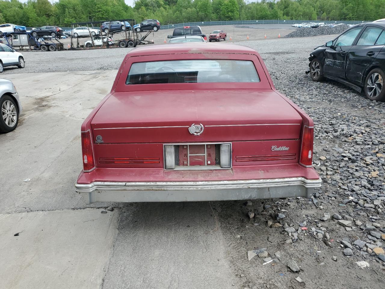 1987 Cadillac Deville VIN: 1G6CD5184H4271752 Lot: 57408765
