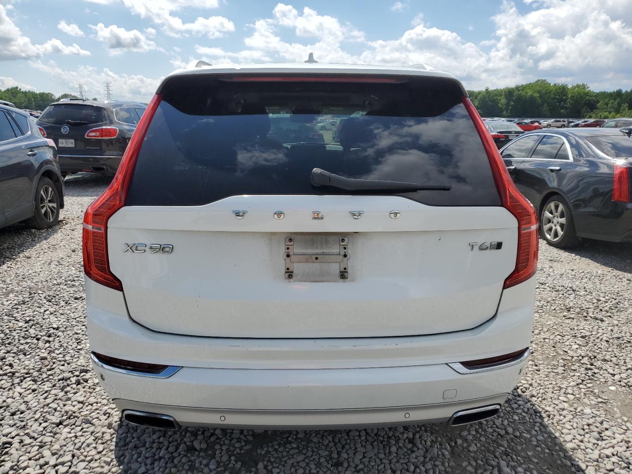 2016 Volvo Xc90 T6 VIN: YV4A22PL4G1027827 Lot: 56332285