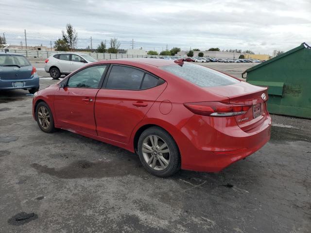  HYUNDAI ELANTRA 2017 Czerwony