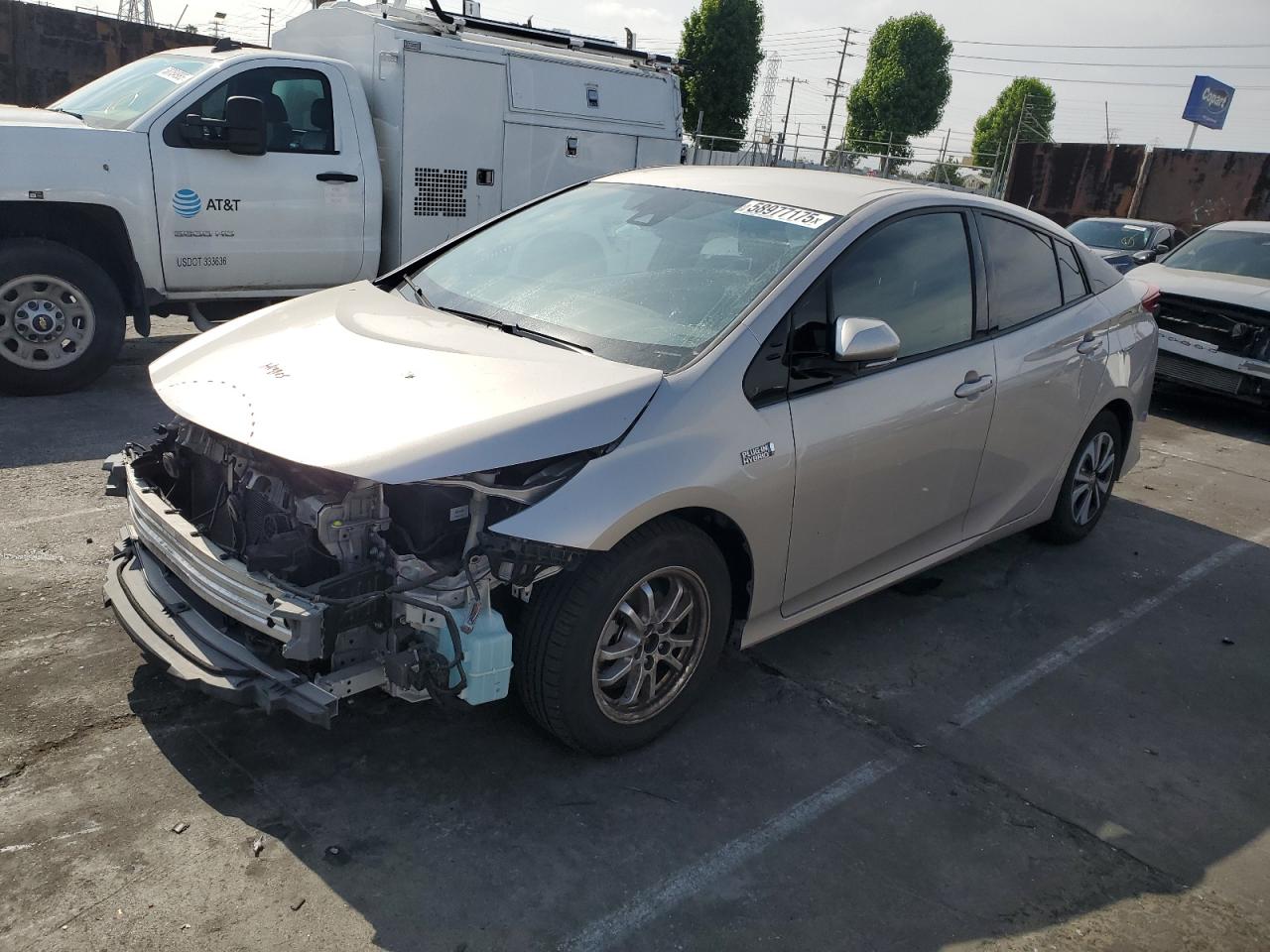 2019 Toyota Prius Prime for Sale in Wilmington, CA - Front End