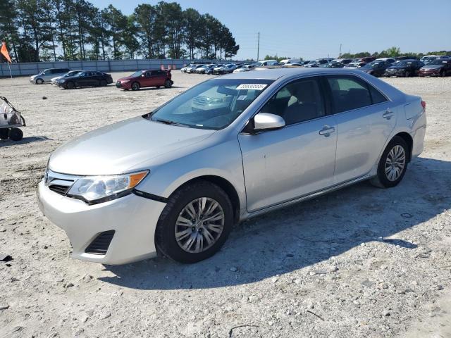  TOYOTA CAMRY 2014 Srebrny