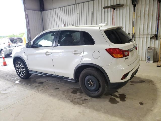  MITSUBISHI OUTLANDER 2018 Білий