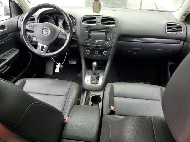 Crossovers VOLKSWAGEN JETTA 2013 Srebrny