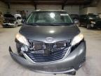 2012 Toyota Sienna Le продається в Chambersburg, PA - Front End