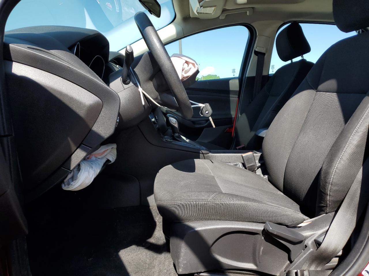2015 Ford Focus Se VIN: 1FADP3F2XFL298173 Lot: 56975665
