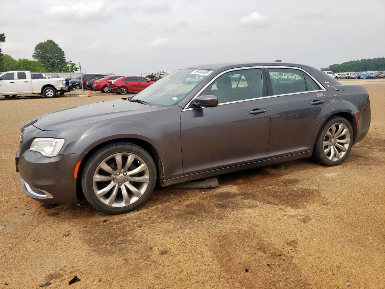 2019 Chrysler 300 Touring იყიდება Longview-ში, TX - Rear End