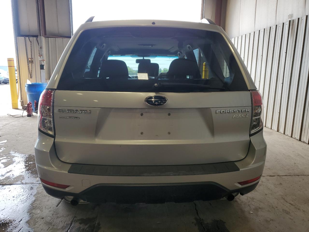 2010 Subaru Forester 2.5X Premium VIN: JF2SH6CC6AH914994 Lot: 56258065