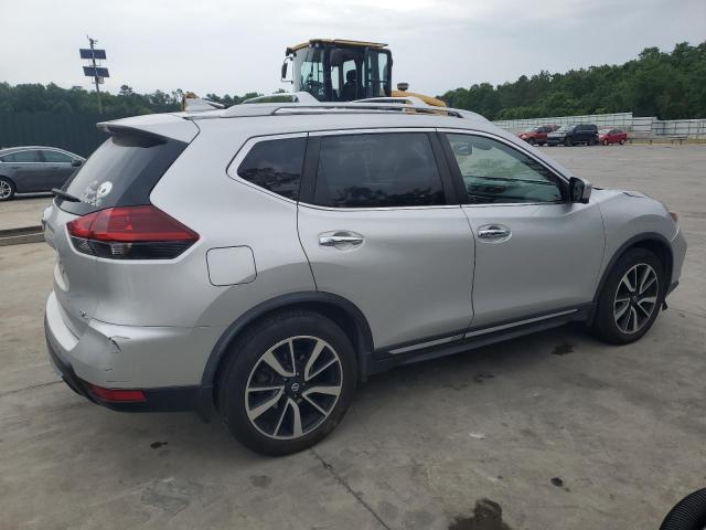  NISSAN ROGUE 2018 Серебристый