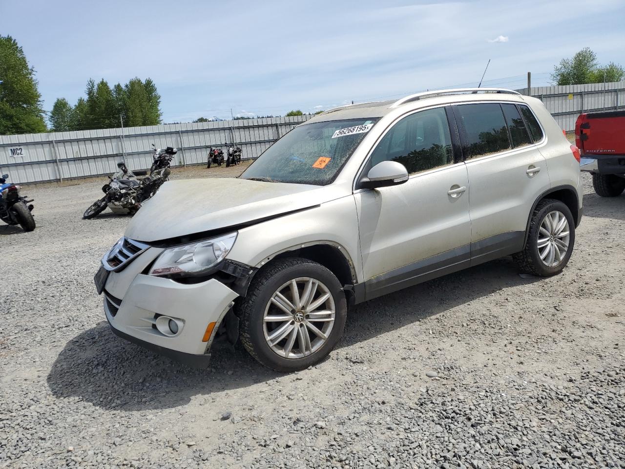 2011 Volkswagen Tiguan S იყიდება Arlington-ში, WA - Front End