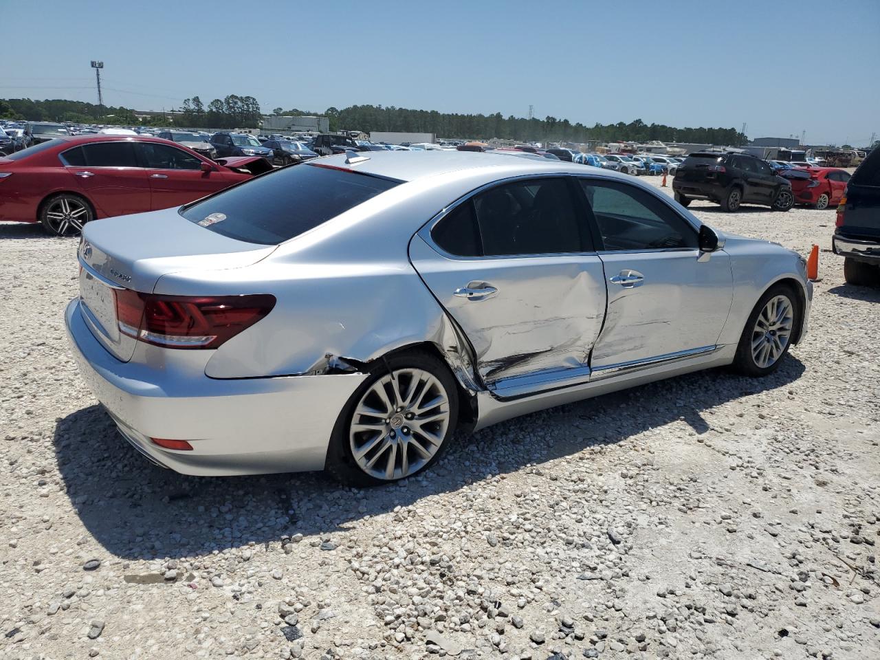 2013 Lexus Ls 460 VIN: JTHBL5EF2D5124756 Lot: 56644645
