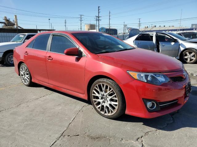  TOYOTA CAMRY 2012 Червоний