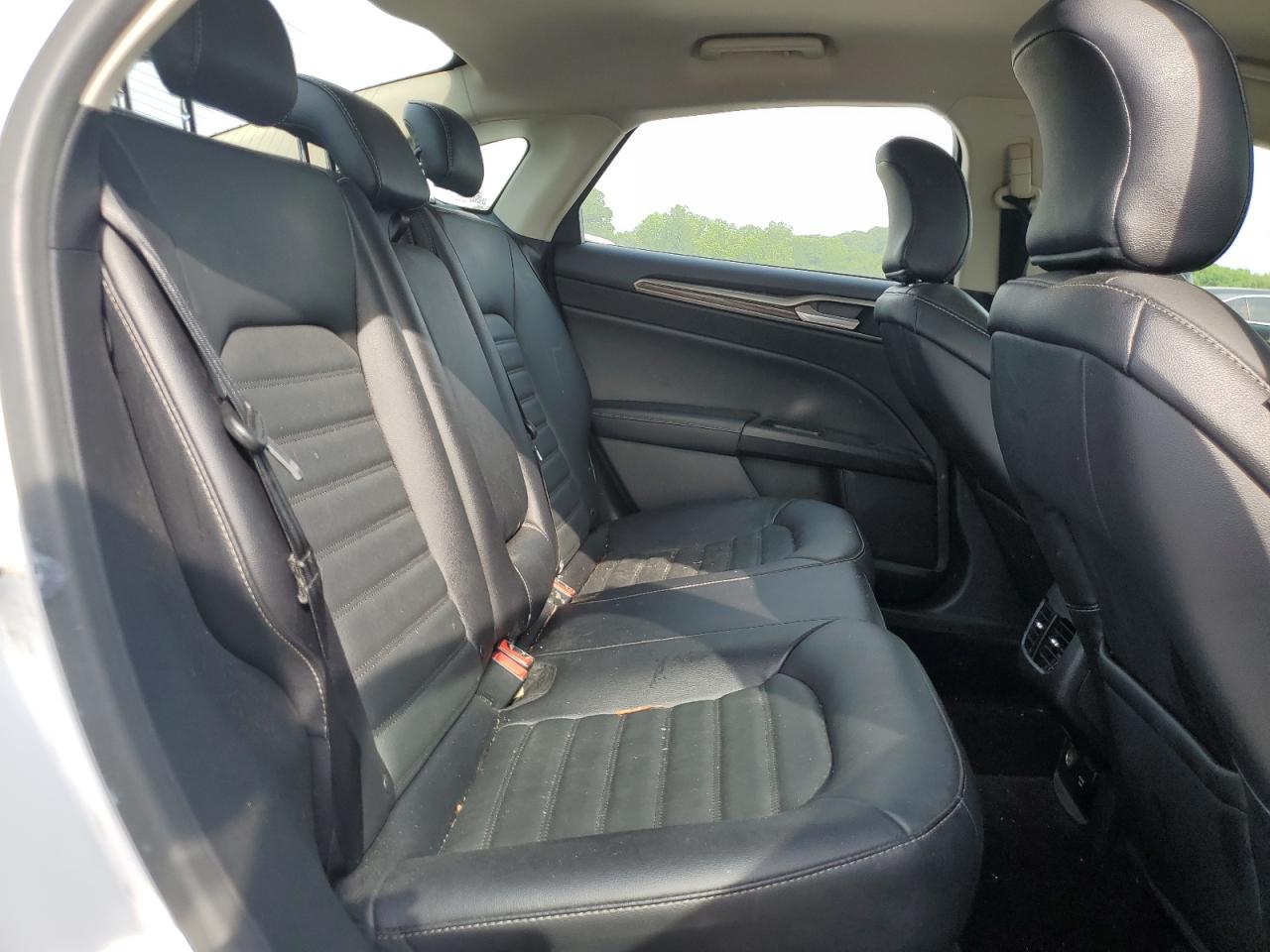 2018 Ford Fusion Se Hybrid VIN: 3FA6P0LU7JR171792 Lot: 54043025