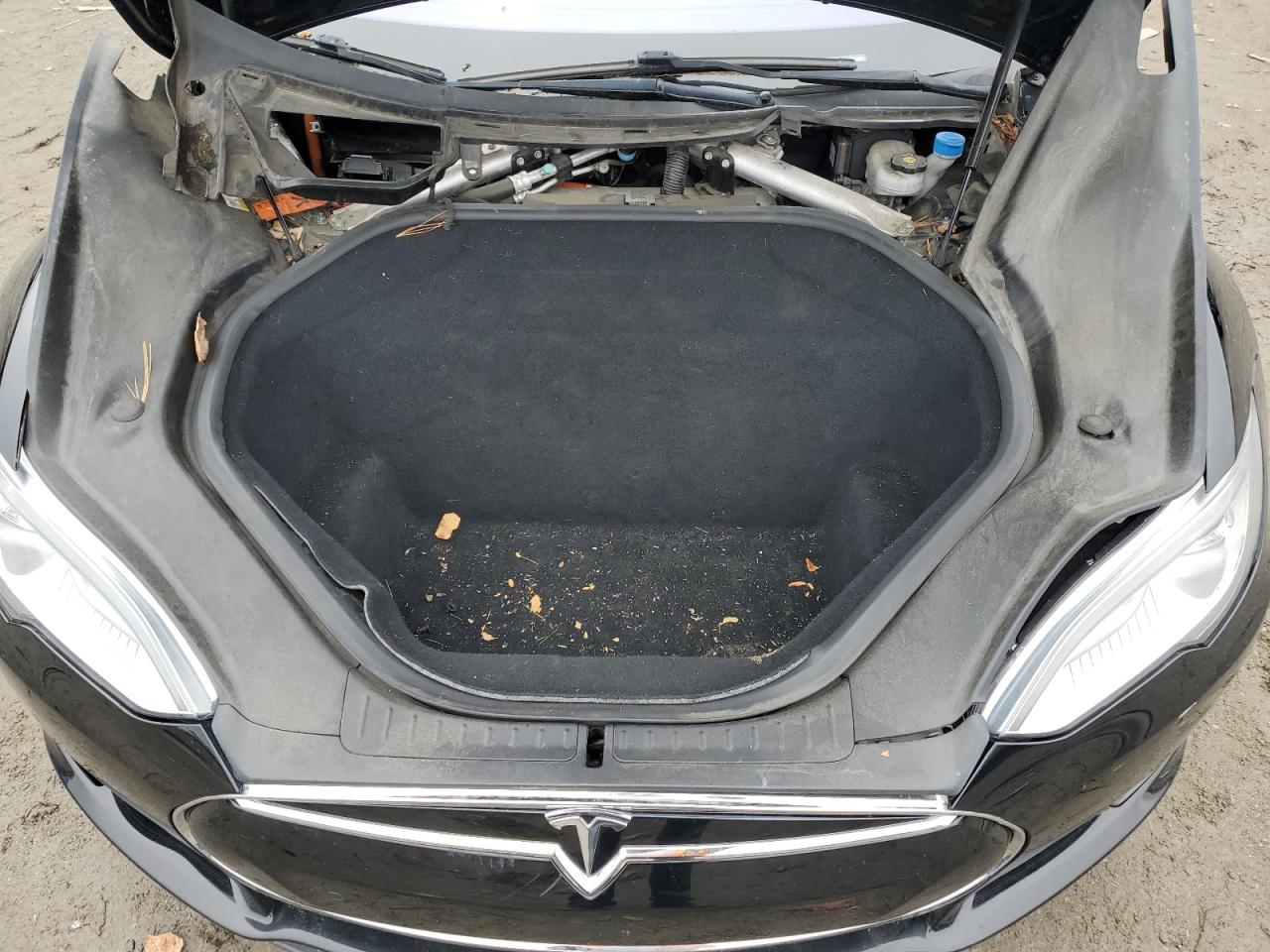 2015 Tesla Model S 85D VIN: 5YJSA1H24FFP78068 Lot: 57055275
