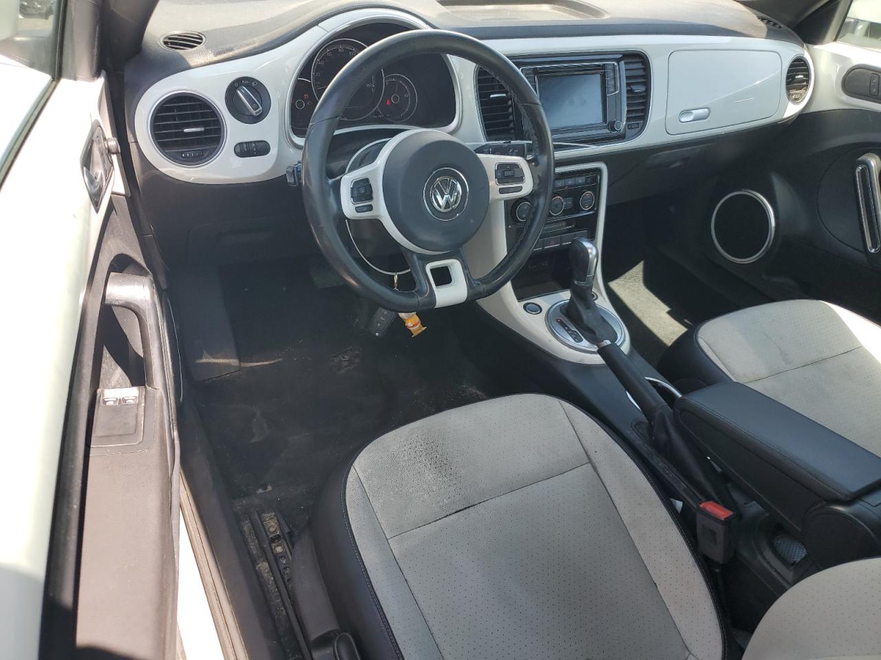 2018 Volkswagen Beetle Se VIN: 3VWJD7ATXJM708052 Lot: 57517455