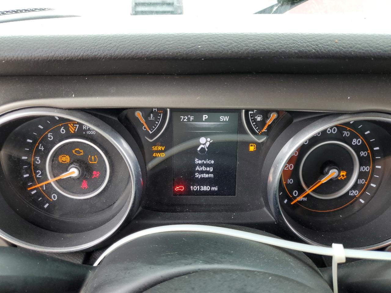 2018 Jeep Wrangler Unlimited Sport VIN: 1C4HJXDG9JW320898 Lot: 54693785