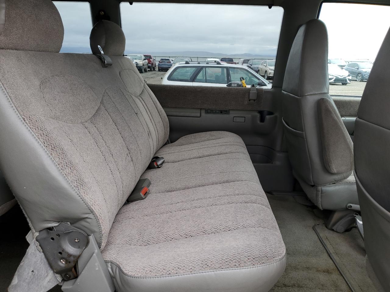 1998 Chevrolet Astro VIN: 1GNEL19W0WB124591 Lot: 55825235