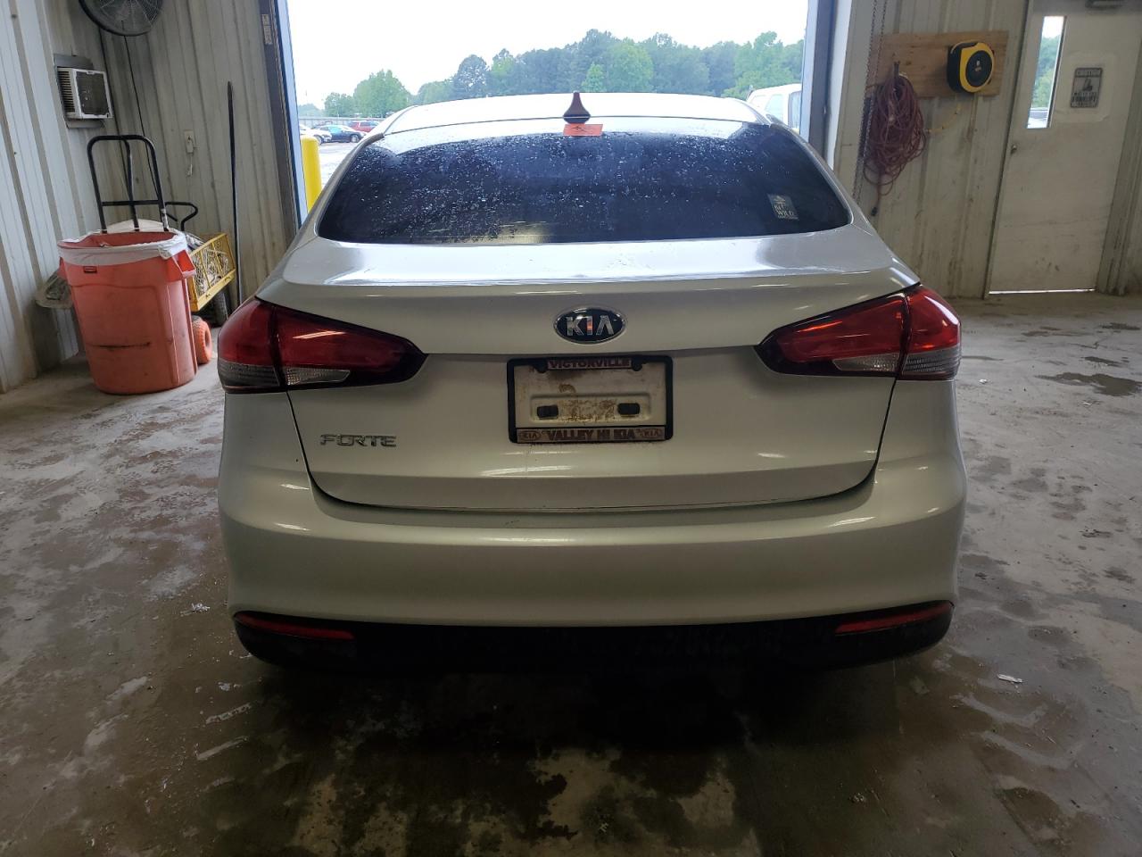 2018 Kia Forte Lx VIN: 3KPFK4A72JE221745 Lot: 56591565