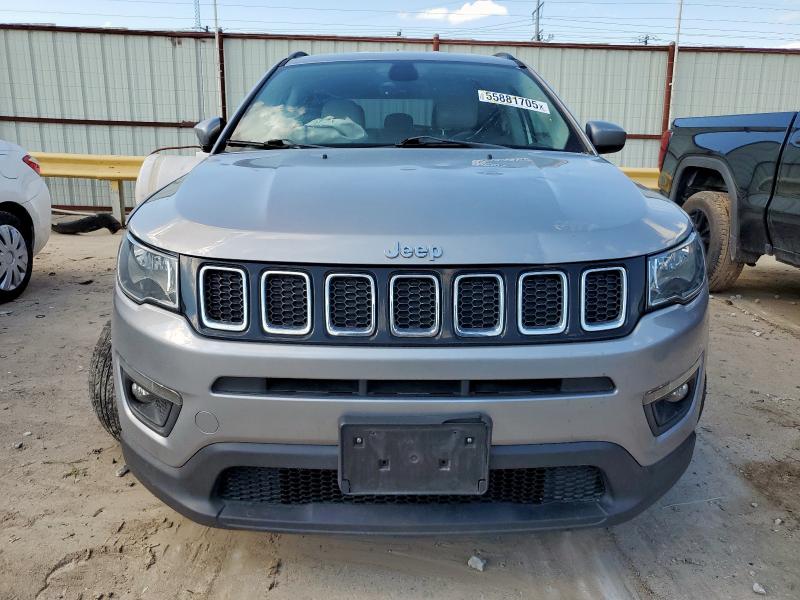  JEEP COMPASS 2017 Srebrny