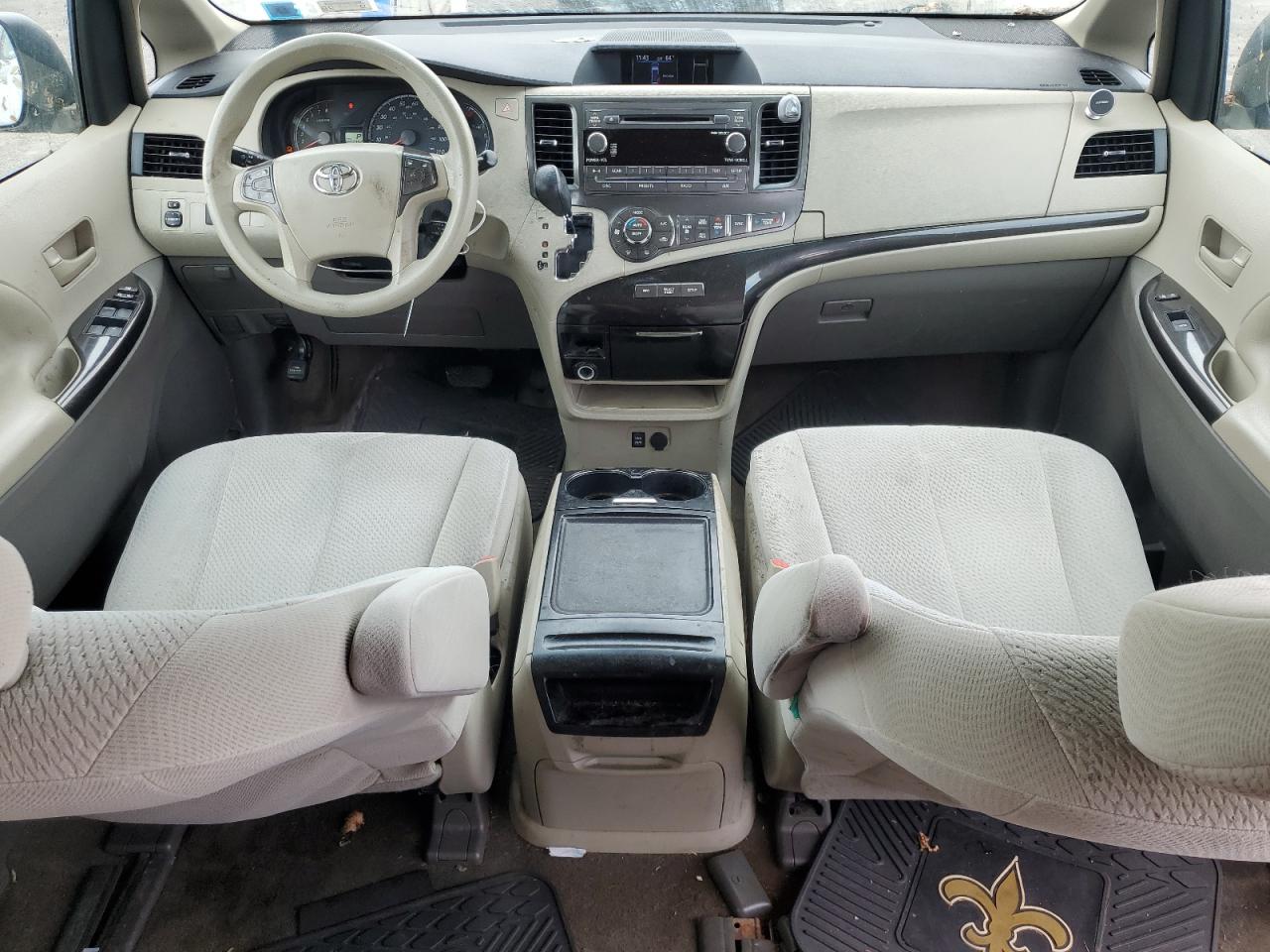 2013 Toyota Sienna Le VIN: 5TDKK3DC1DS308628 Lot: 56775845