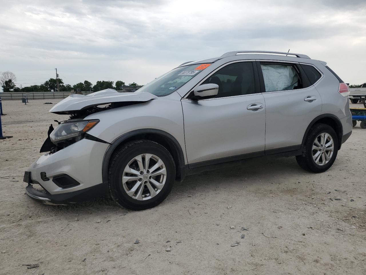 2016 Nissan Rogue S for Sale in New Braunfels, TX - Front End