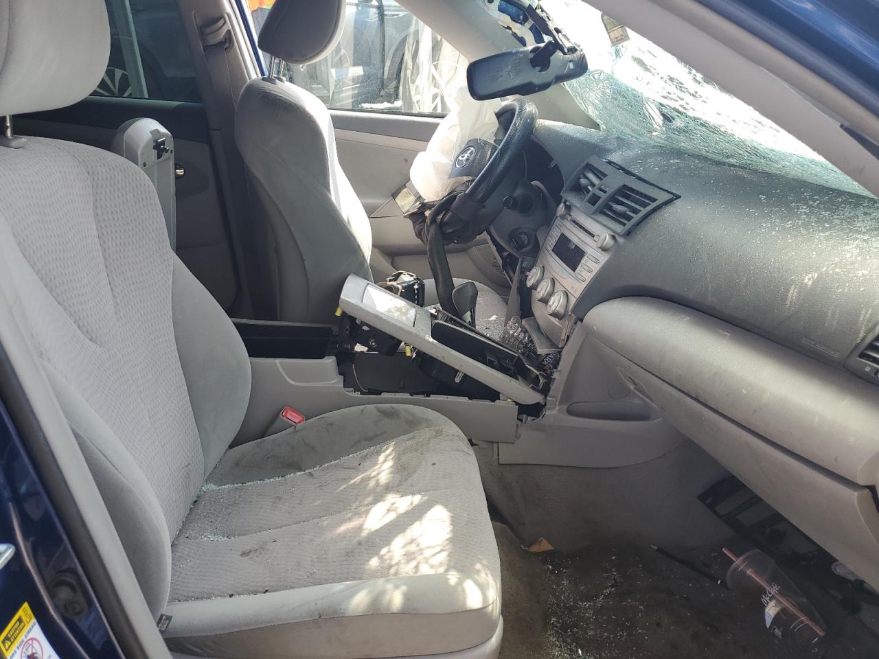 2011 Toyota Camry Base VIN: 4T1BF3EK4BU705085 Lot: 56858875