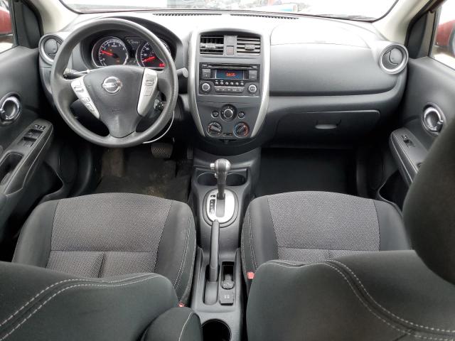 Седани NISSAN VERSA 2016 Червоний