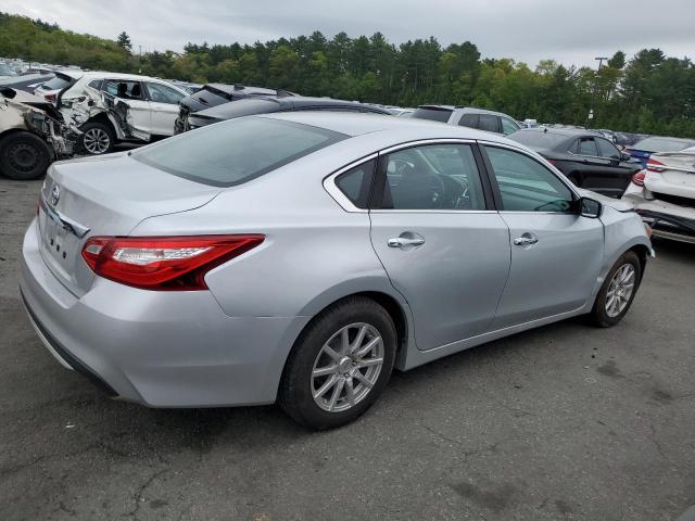 Седани NISSAN ALTIMA 2016 Сріблястий