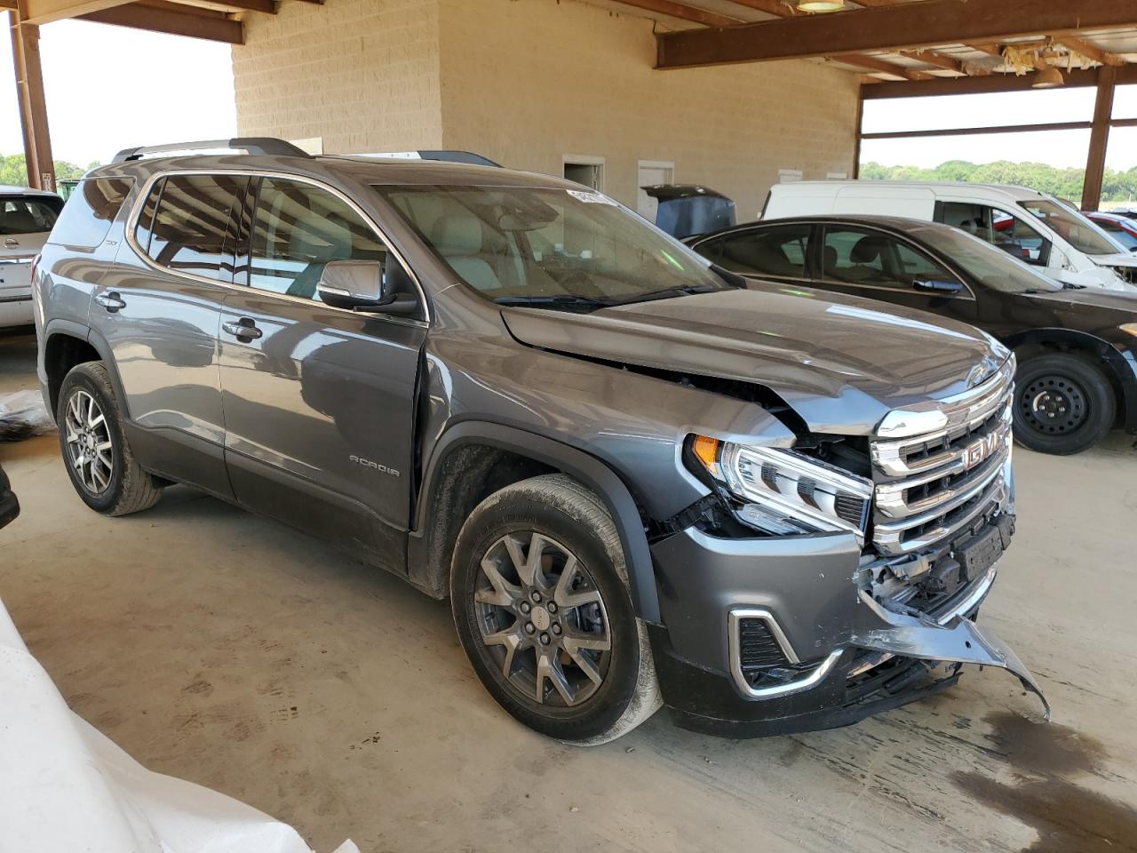 2021 GMC Acadia - Image 4