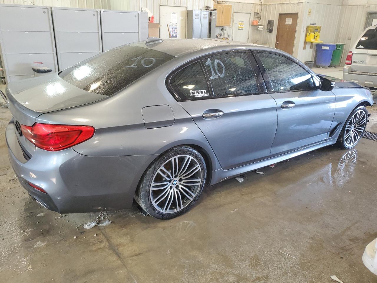 WBAJE7C58JWD52392 2018 BMW 540 Xi