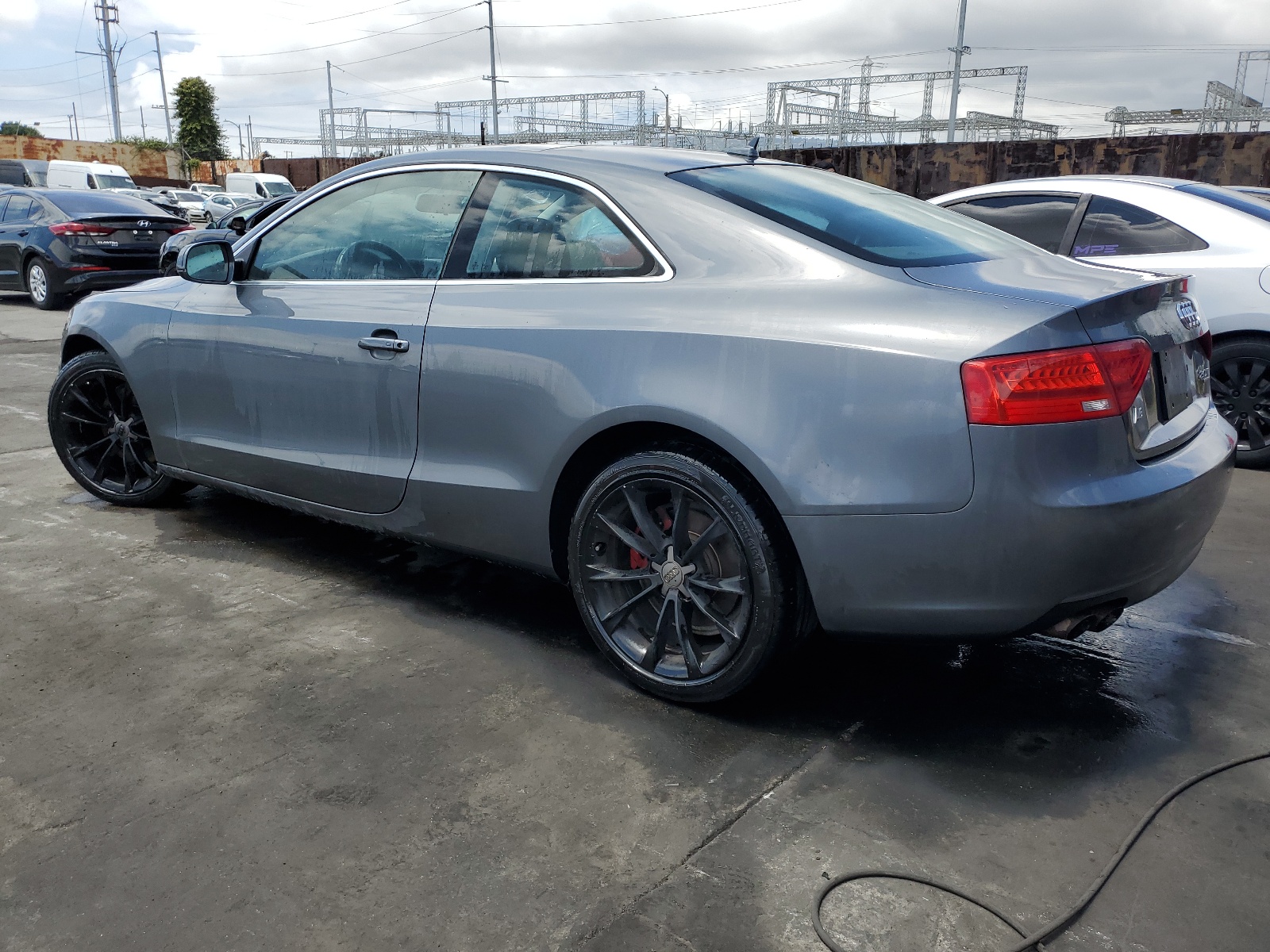 2013 Audi A5 Premium vin: WAUCFAFR1DA072331