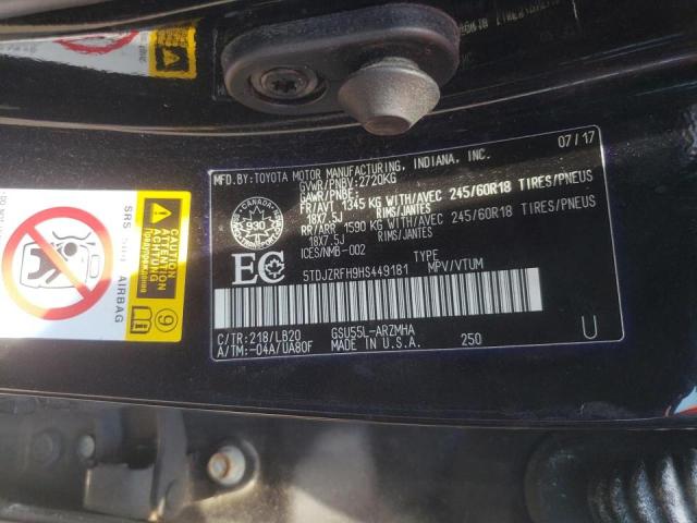 2017 TOYOTA HIGHLANDER SE