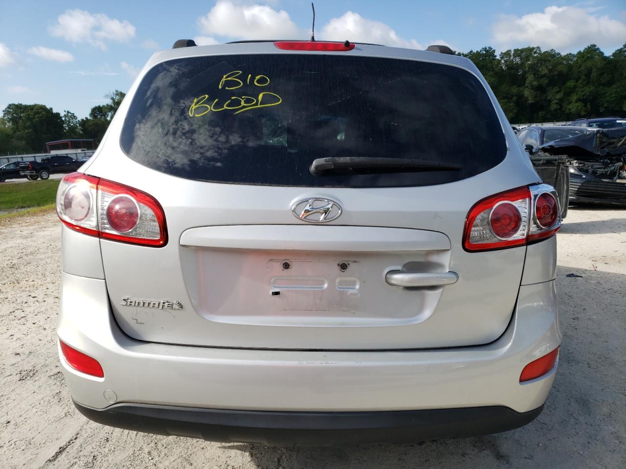 2012 Hyundai Santa Fe - Image 6